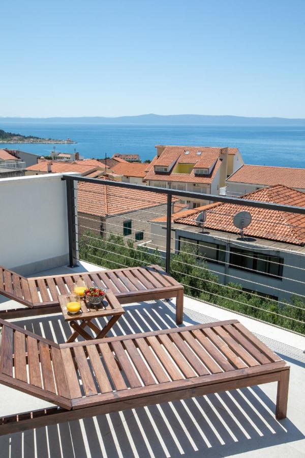 Apartments Left & Right With Jacuzzi, 4 Stars Makarska Kültér fotó
